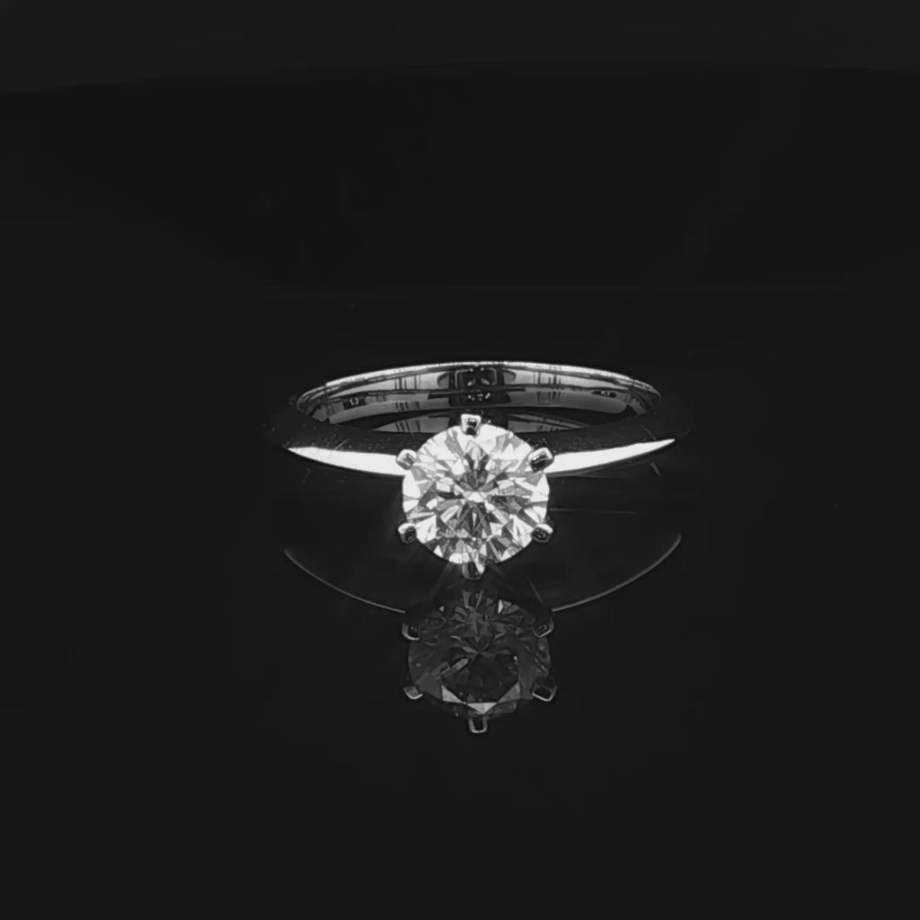 alt="360 video of lab grown round cut diamond six prong setting solitaire engagement ring in 14K white gold"