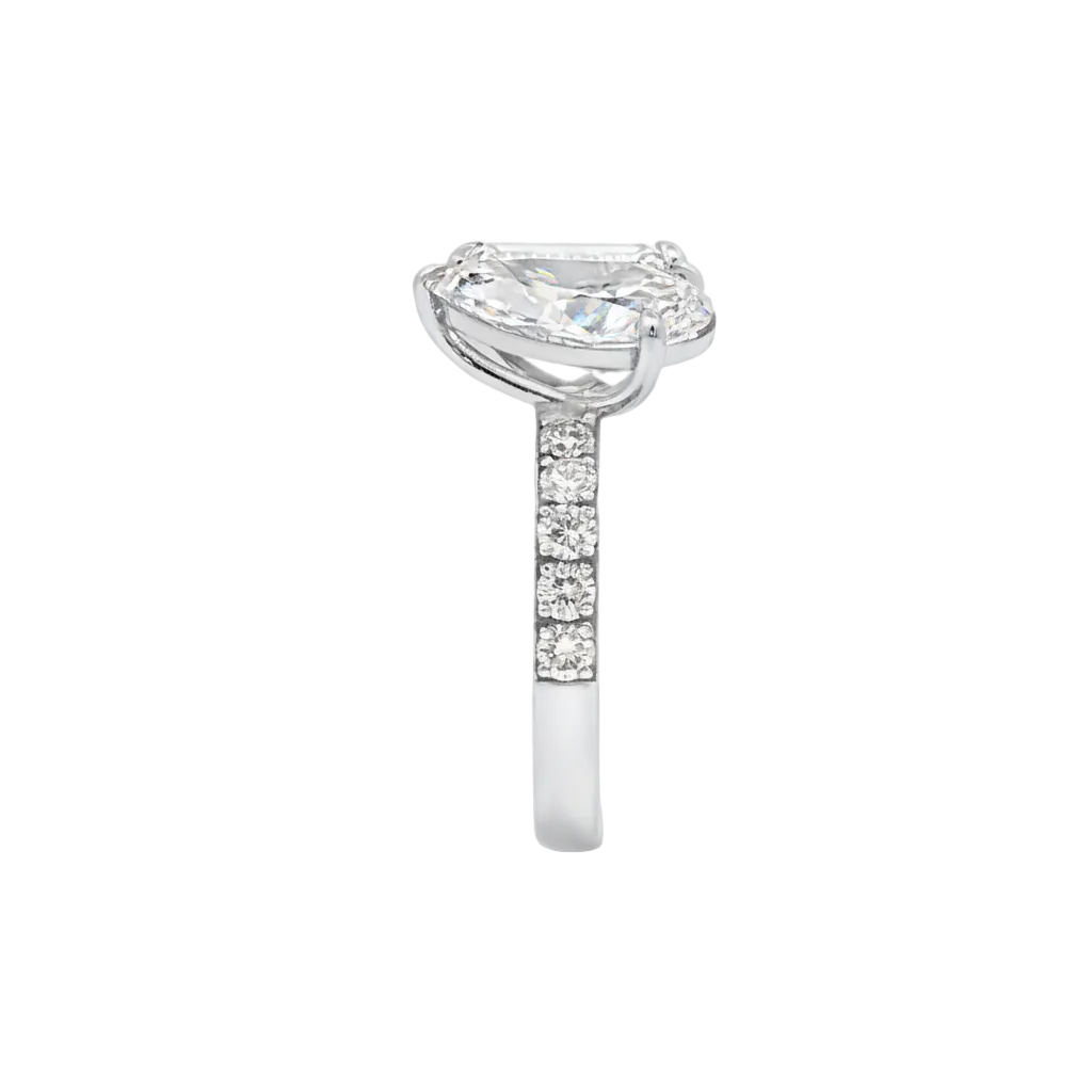 alt="side view lab grown diamond toi et moi ring 14K white gold"